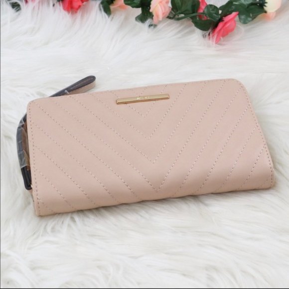 Aldo Handbags - 💎✨NEW✨💎 Wrislet / wallet